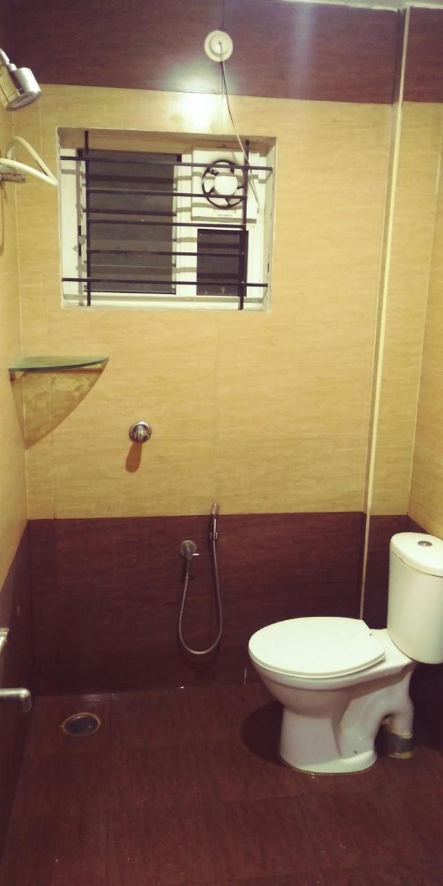 S R Guest House บังกาลอร์ ภายนอก รูปภาพ